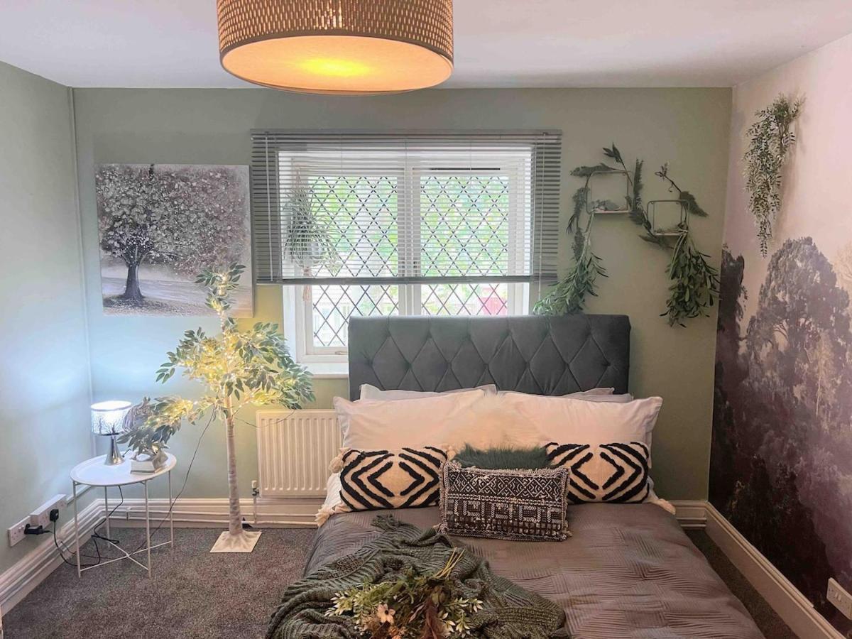 Holiday home The Boutique Large Themed Hideaway Retreat *